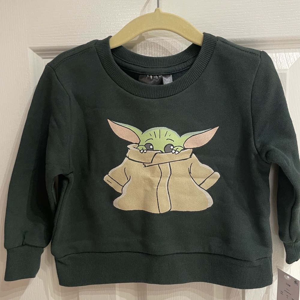 Baby grogu sweater